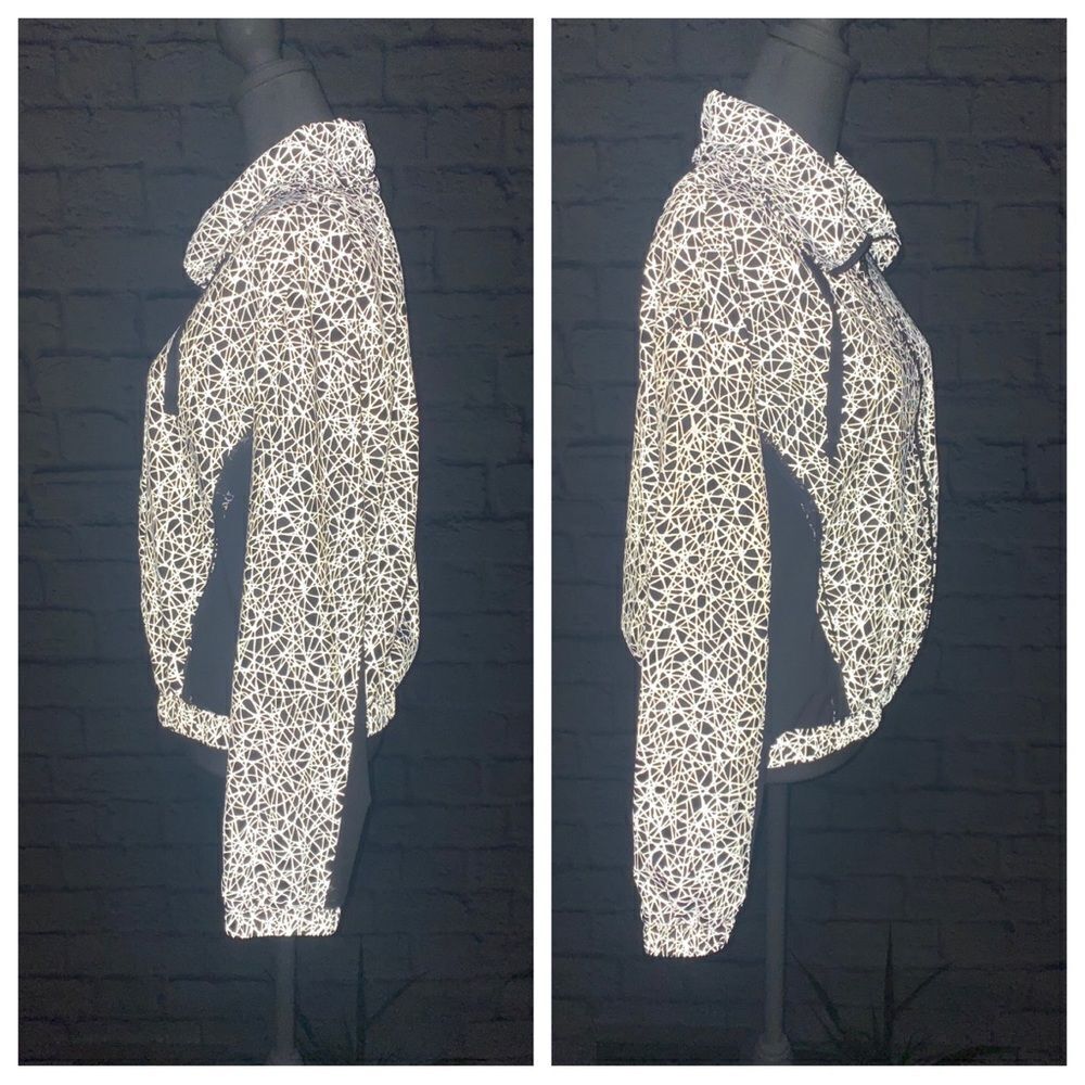 Fabletics Layla Reflective Jacket - Picture 4 of 15